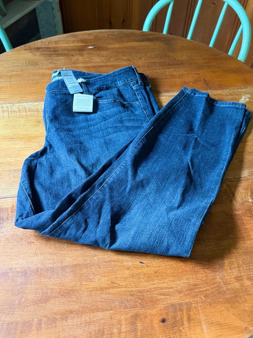 Torrid Boyfriend Jeans in Dark Blue Wash-NWT